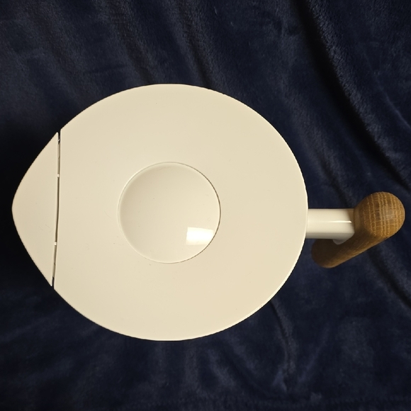 Soma Water Filter Pitcher - Picture 3 of 12